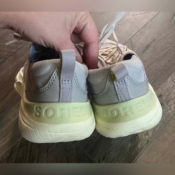 SOREL Explorer Blitz Stride Sneaker worn ones great condition - Picture 12 of 15